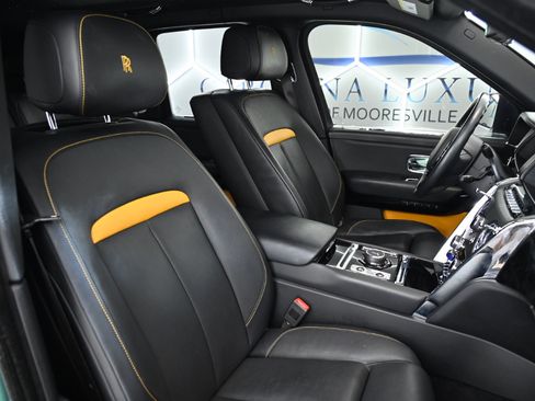 Used 2023 Rolls-Royce Cullinan image 22