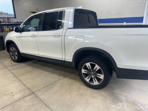 Used 2019 Honda Ridgeline RTL-T image 5