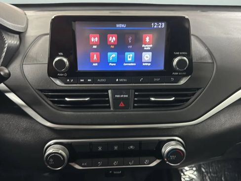 Used 2021 Nissan Altima 2.5 S FWD image 15
