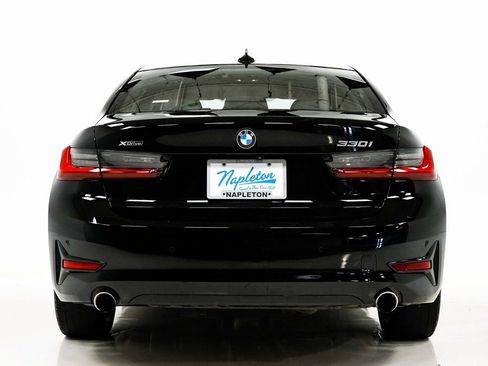 Used 2022 BMW 330i xDrive Sedan w/ Driving Assistance Package image 32