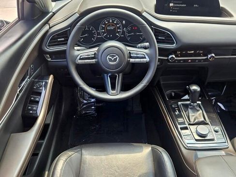 Used 2022 MAZDA CX-30 AWD 2.5 S w/ Premium Package image 12