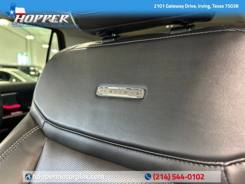 Used 2025 Ford Expedition Platinum AWD/4WD image 15