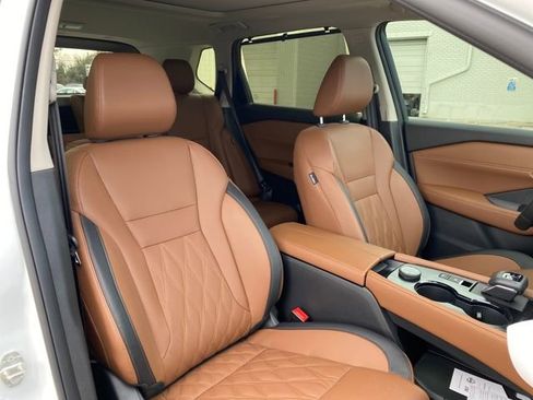 New 2026 Nissan Rogue Platinum w/ Platinum Premium Package image 10