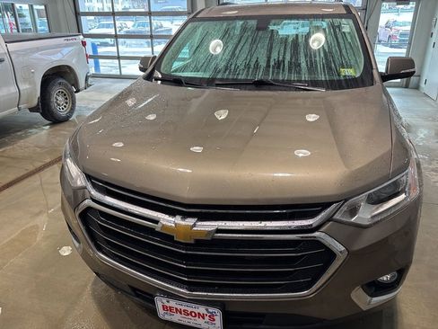 Certified 2020 Chevrolet Traverse LT image 9