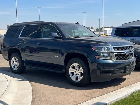Used 2019 Chevrolet Tahoe LT AWD/4WD image 2