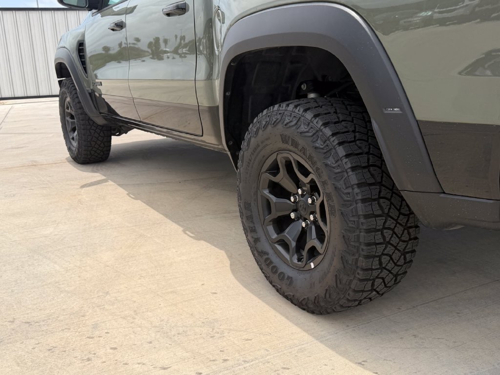 New 2026 RAM 1500 RHO AWD/4WD image 9