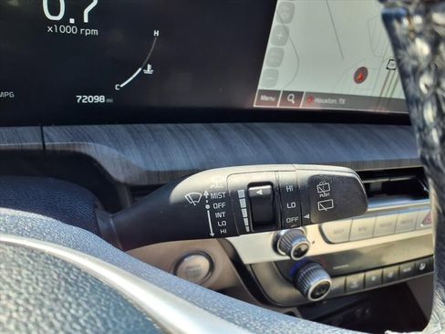 Used 2023 Kia Telluride SX image 25