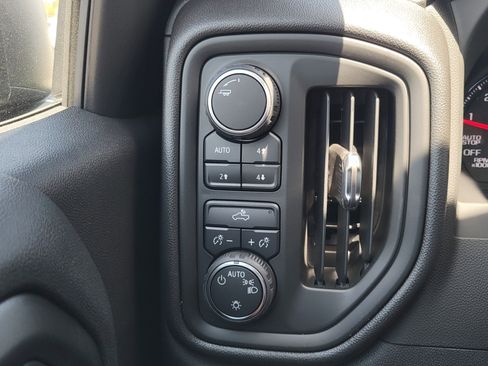 New 2026 Chevrolet Silverado 1500 Custom Trail Boss w/ LPO, Dark Essentials Package image 8