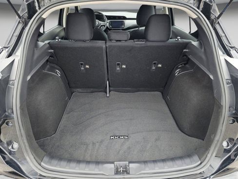 Used 2024 Nissan Kicks SV image 23