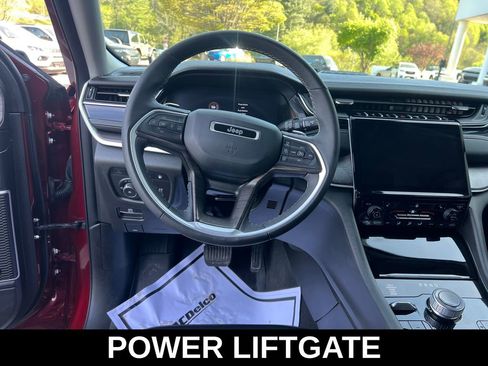 Used 2024 Jeep Grand Cherokee Limited 4xe AWD/4WD image 17