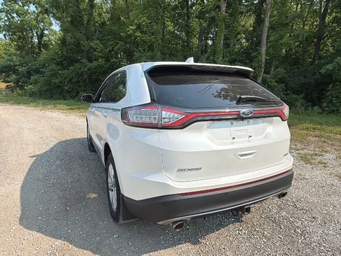 Used 2016 Ford Edge SEL w/ Equipment Group 201A AWD/4WD image 8