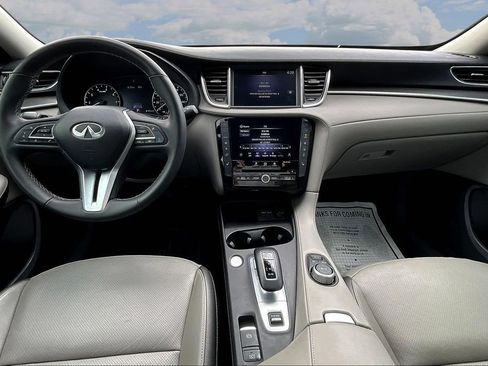 Used 2023 INFINITI QX50 Luxe FWD image 7