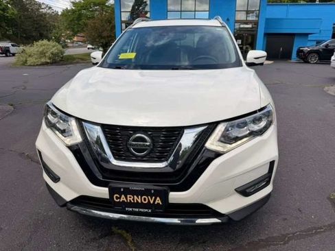 Used 2020 Nissan Rogue SL w/ Premium Package AWD/4WD image 2