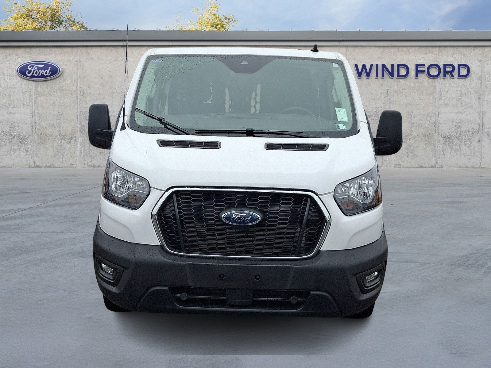 Certified 2025 Ford Transit 250 Low Roof w/ Exterior Upgrade Package RWD image 2
