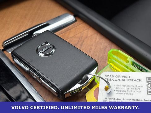 Certified 2024 Volvo XC90 T8 Plus w/ Protection Package Premier AWD/4WD image 39