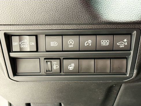 New 2026 Toyota Tundra SR5 w/ TRD Off-Road Package AWD/4WD image 9