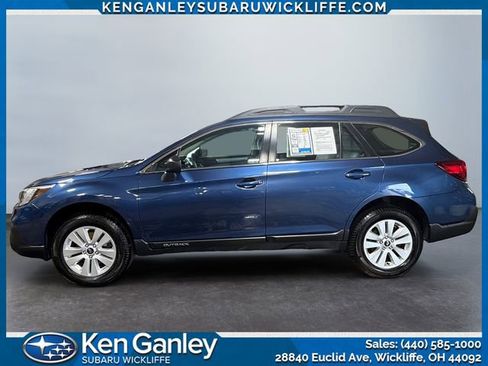 Used 2019 Subaru Outback 2.5i AWD/4WD image 2