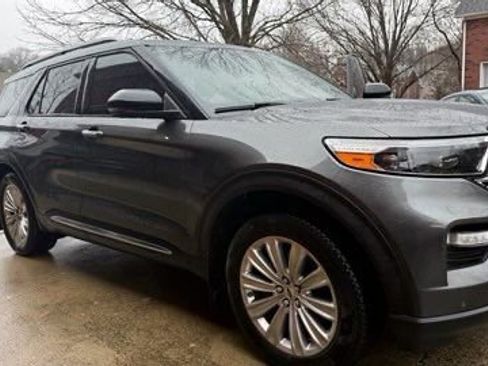 Used 2020 Ford Explorer Limited w/ Class III Trailer Tow Package image 13