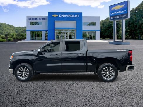 Used 2023 Chevrolet Silverado 1500 LT image 3