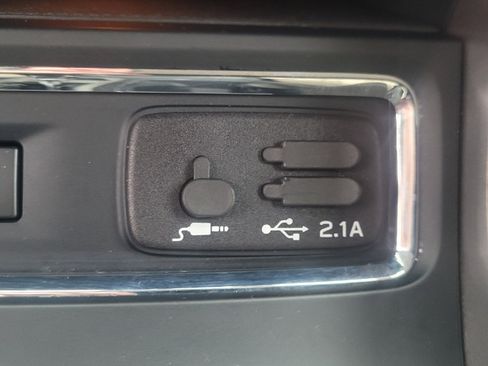 Used 2020 Subaru Ascent Limited image 22