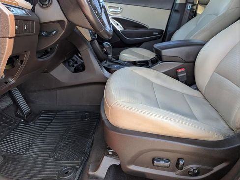 Used 2013 Hyundai Santa Fe Sport AWD/4WD image 12