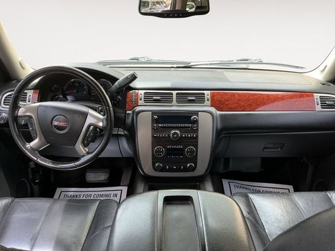 Used 2014 GMC Yukon SLT AWD/4WD image 17