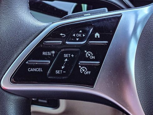 Used 2025 Mercedes-Benz GLA 250 4MATIC image 23