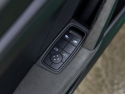 Certified 2022 Porsche 911 GT3 image 26