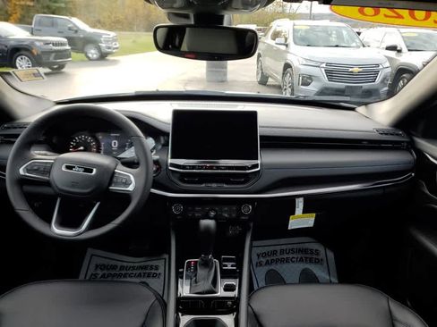 New 2026 Jeep Compass Limited image 16