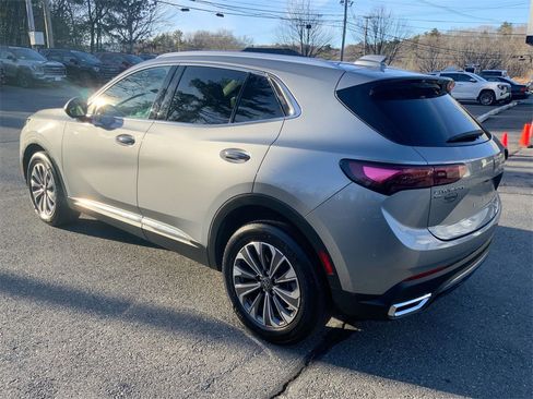 Used 2025 Buick Envision Preferred image 36