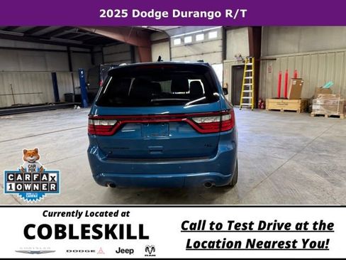 Used 2025 Dodge Durango R/T w/ Blacktop Package AWD/4WD image 5