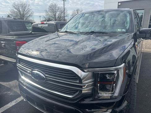 Used 2021 Ford F150 Limited image 2