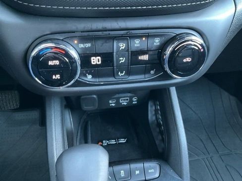 Certified 2023 Chevrolet TrailBlazer ACTIV w/ Sun and Liftgate Package image 17