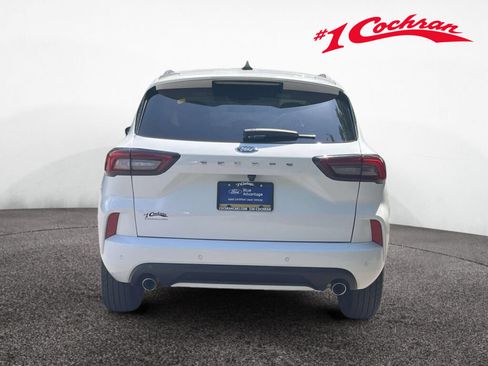 Used 2023 Ford Escape ST-Line w/ Tech Pack #1 FWD image 9