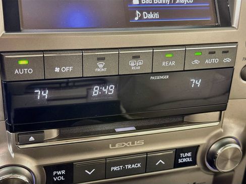 Used 2018 Lexus GX 460 Premium w/ Premium Package AWD/4WD image 20