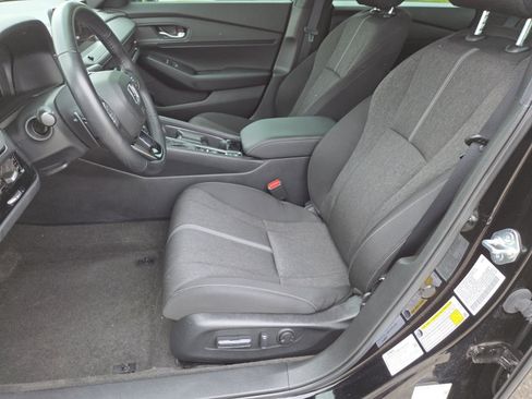 Used 2024 Honda Accord Sport image 23