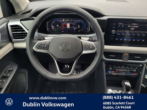 New 2025 Volkswagen Taos SEL image 11