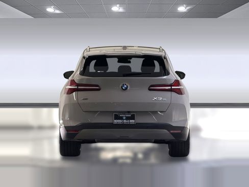 Used 2026 BMW X3 xDrive30 w/ Convenience Package AWD/4WD image 9