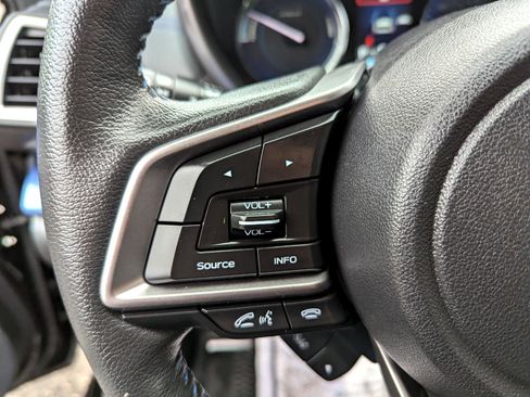 Used 2019 Subaru Crosstrek Hybrid w/ Moonroof Package w/Navigation image 20