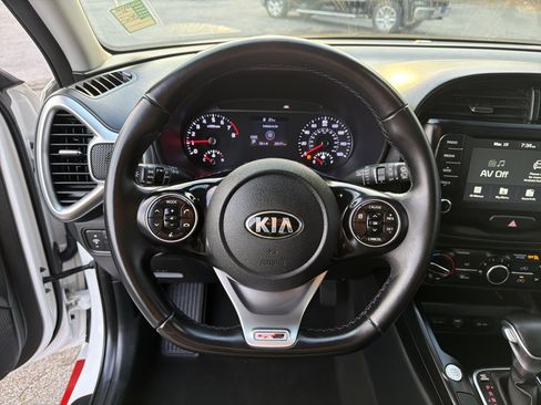 Used 2020 Kia Soul GT-Line w/ GT 2.0L Power Sunroof Package FWD image 23