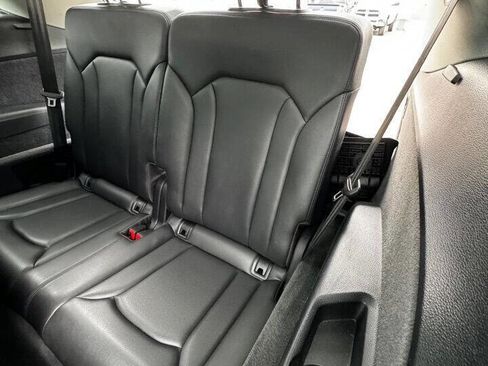 Used 2018 Audi Q7 3.0T Premium Plus w/ Premium Plus Package image 14