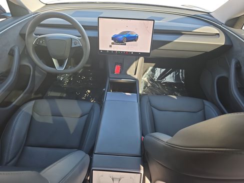 Used 2024 Tesla Model 3 Long Range image 9