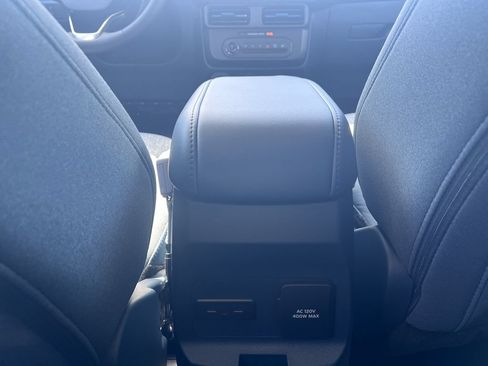 New 2026 Ford Maverick XLT AWD/4WD image 29
