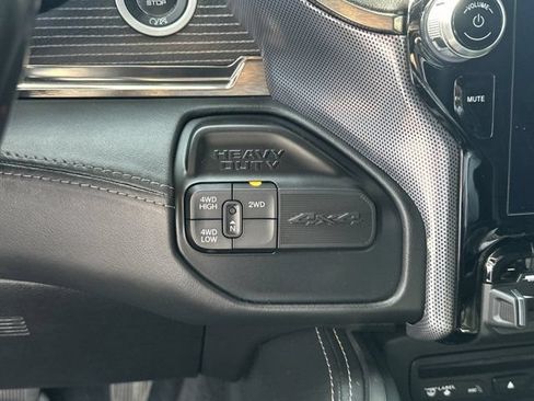 Used 2019 RAM 2500 Limited AWD/4WD image 33