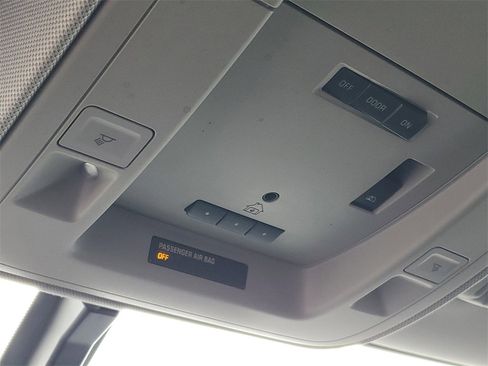 Used 2018 Chevrolet Silverado 1500 LT w/ All Star Edition image 22