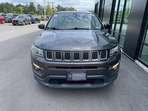 Used 2018 Jeep Compass Latitude w/ Popular Equipment Group image 3
