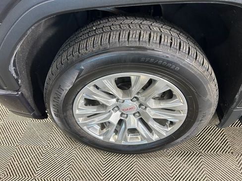 Used 2024 GMC Sierra 1500 Denali AWD/4WD image 11