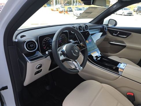 New 2026 Mercedes-Benz GLC 300 4MATIC image 24