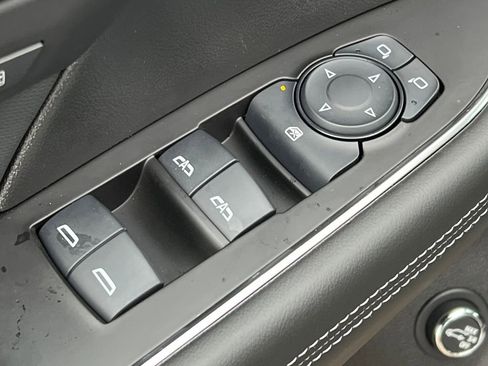 New 2026 Buick Envision Preferred image 13