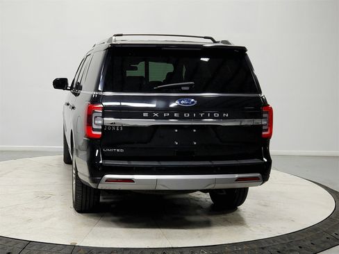 Used 2024 Ford Expedition Limited image 6
